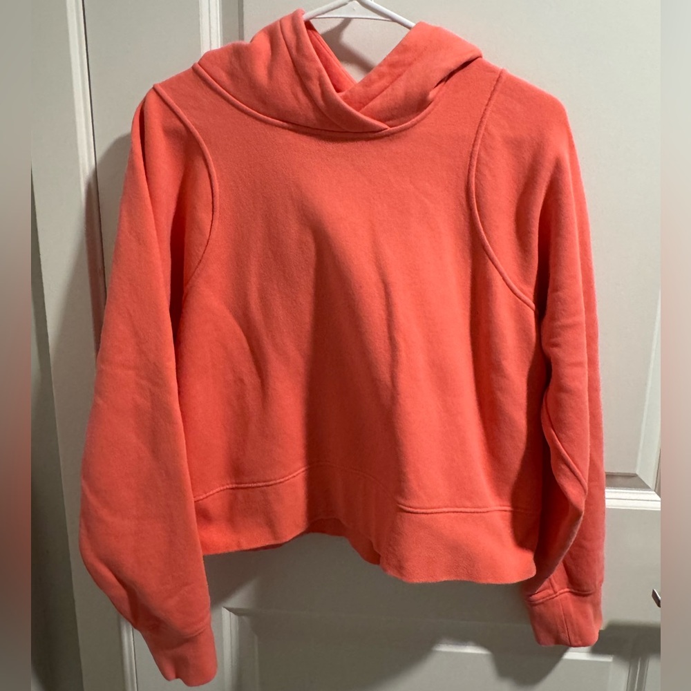Lululemon Loungeful Cropped Hoodie